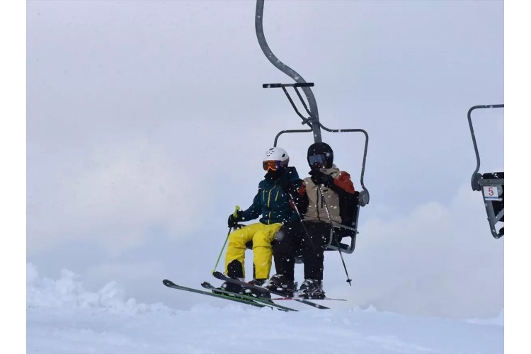 Artvin Atabarı Kayak Merkezi’nde günübirlik kayak turu Ayala Tour