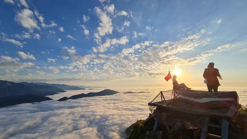 Double Huser Pokut Yaylası manzarası