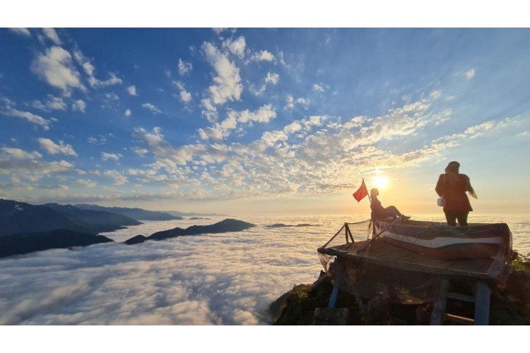 Huser Yaylası gün batımı