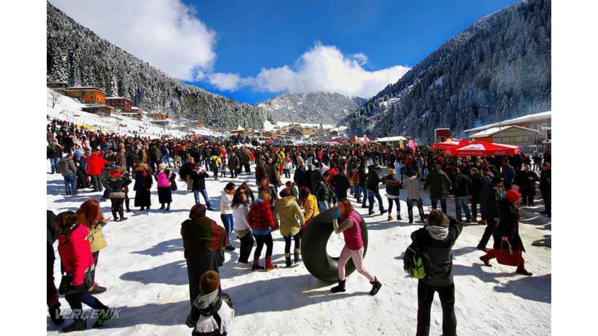 Kardan Adam Şenlikleri