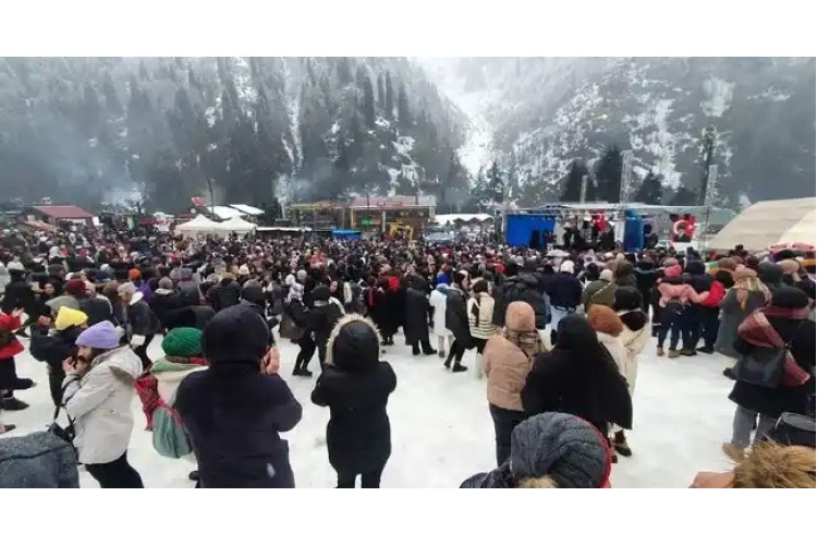 Kardan Adam Şenlikleri