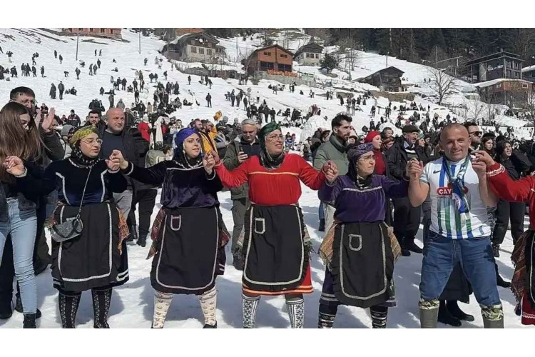 Kardan Adam Şenlikleri